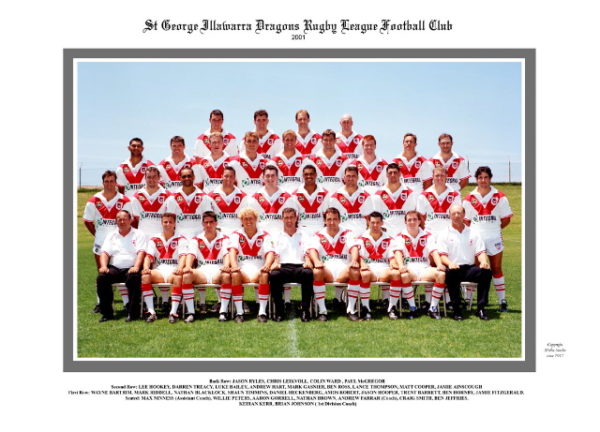 St George Illawarra Dragons 2001 team photo