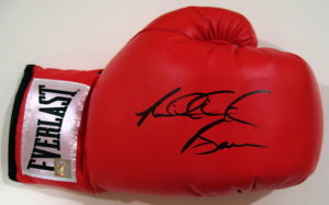 Riddick Bowe personally signed Boxing Glove